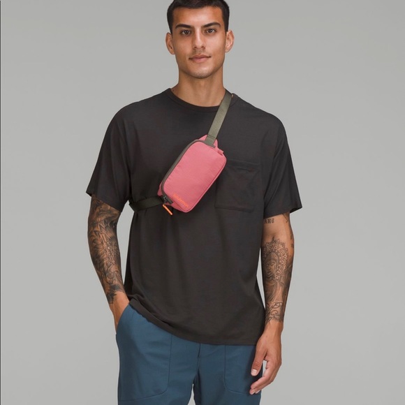 LULULEMON Mini Belt Bag NWT - Picture 6 of 6
